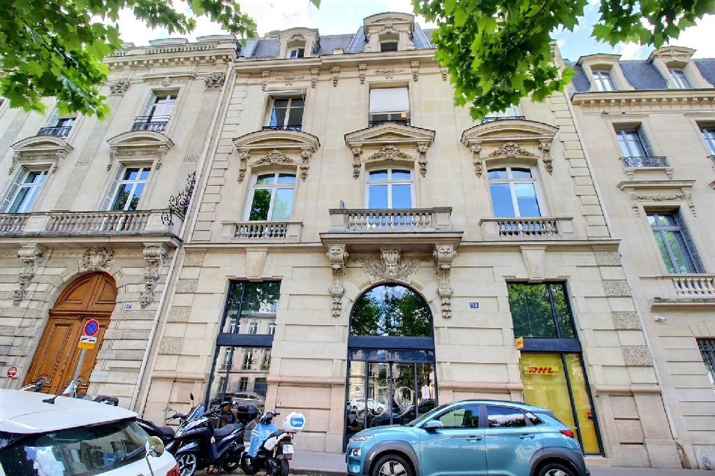 location bureaux Paris-16 de 211 m²- Photo1