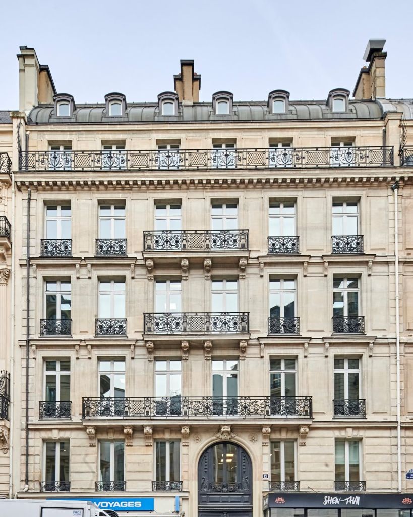 location bureaux Paris-9 de 143 m²- Photo1