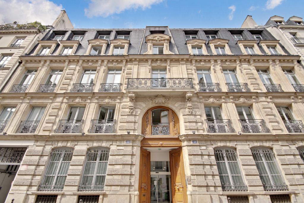 location bureaux Paris-10 de 2 456 m²- Photo1
