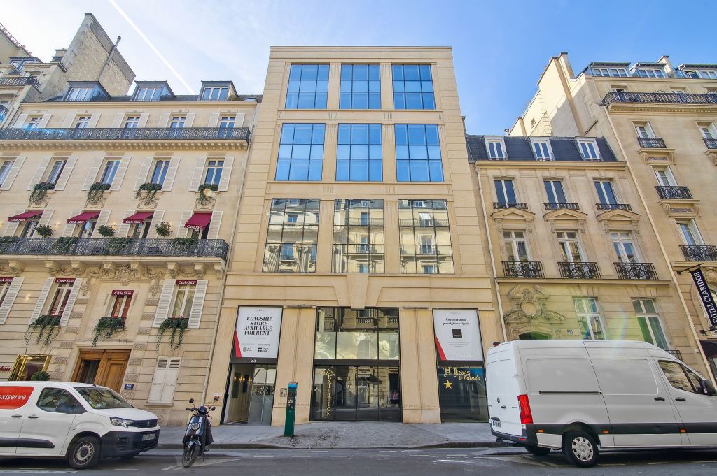 location bureaux Paris-8 de 118 m²- Photo1