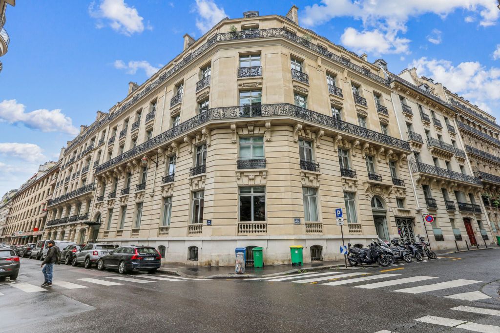 location bureaux Paris-16 de 862 m²- Photo1