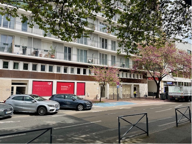 location bureaux Issy-Les-Moulineaux-92130 de 75 m²- Photo1