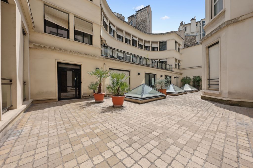 location bureaux Paris-8 de 302 m²- Photo3