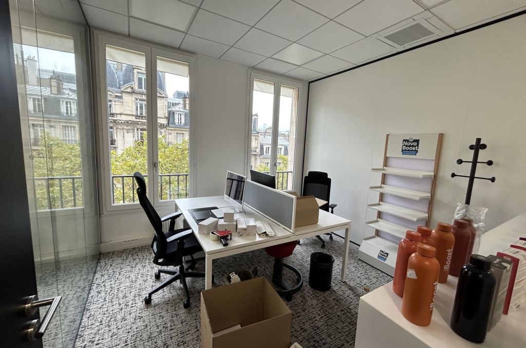 location bureaux Paris-16 de 147 m²- Photo4